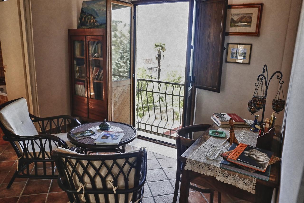 La Pietra D'Argento Bed & Breakfast Caserta Vecchia Ngoại thất bức ảnh